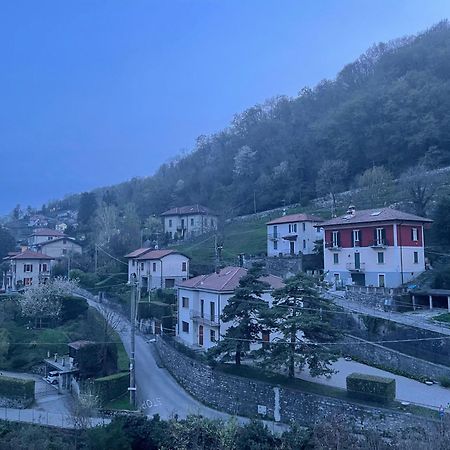 Laghi Di Como Appartamento Di Licinia E Mario Asso Kültér fotó